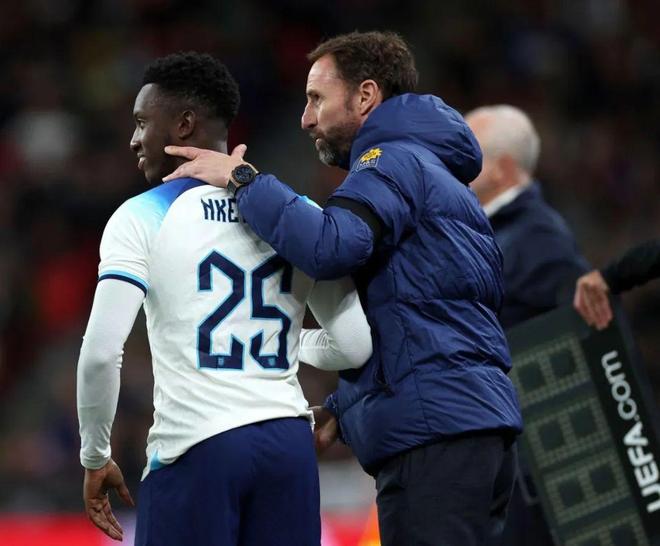 阿森纳碾压阿根廷,托尼高光表现 阿森纳碾压阿根廷,托尼高光表现