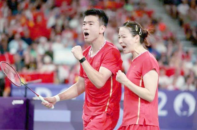 韩国队翻盘马来西亚队，郑思维扛起全队