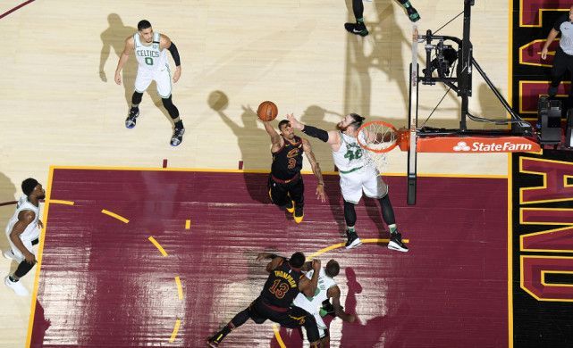 国王鏖战青岛队，乔治统治全场