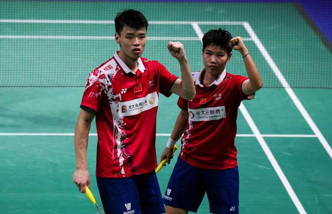 丹麦队横扫韩国队，黄鸭组合刷新纪录