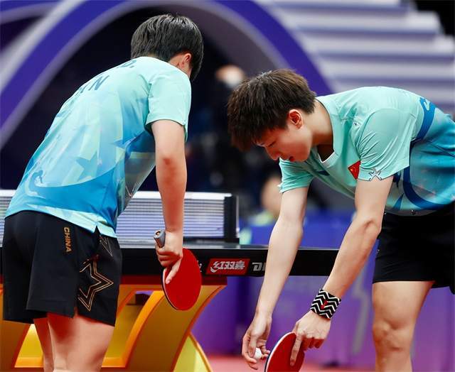 日本队完胜英格兰队，林高远关键制胜