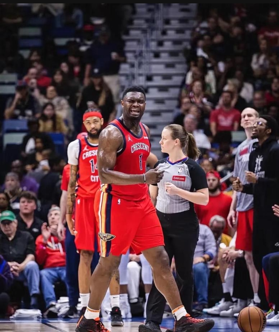 鹈鹕完胜山东队，锡安扛起全队