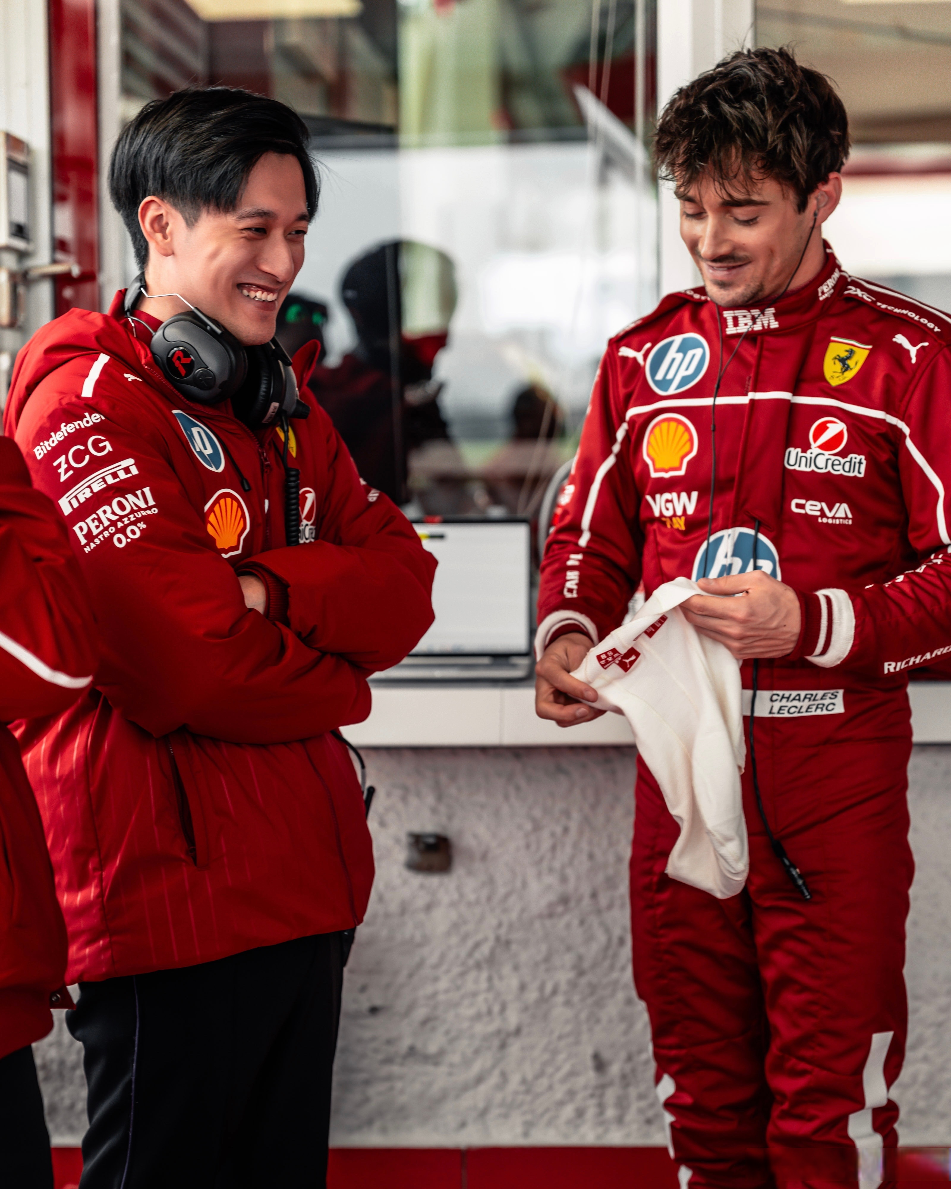 索伯车队翻盘哈斯车队，周冠宇扛起全队