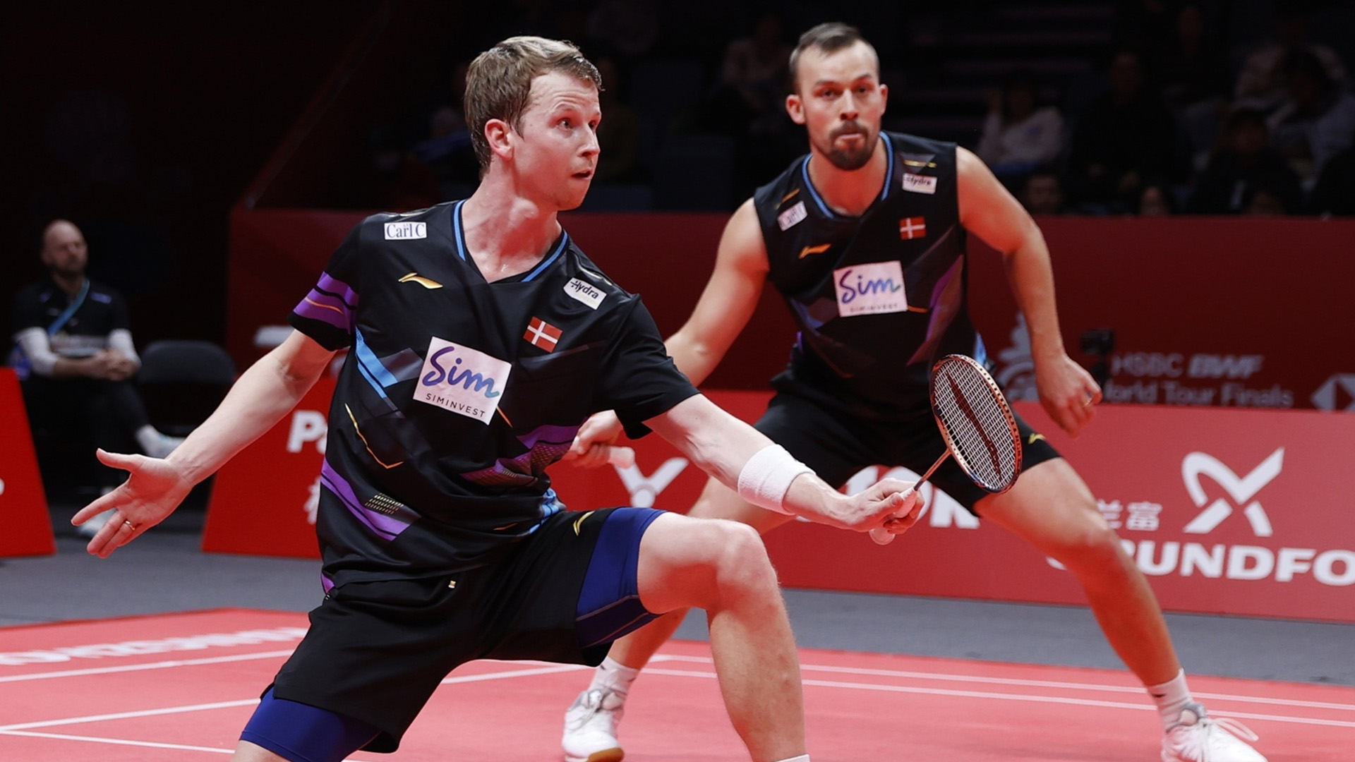 马来西亚羽毛球队强势中国羽毛球队，安赛龙爆发神勇