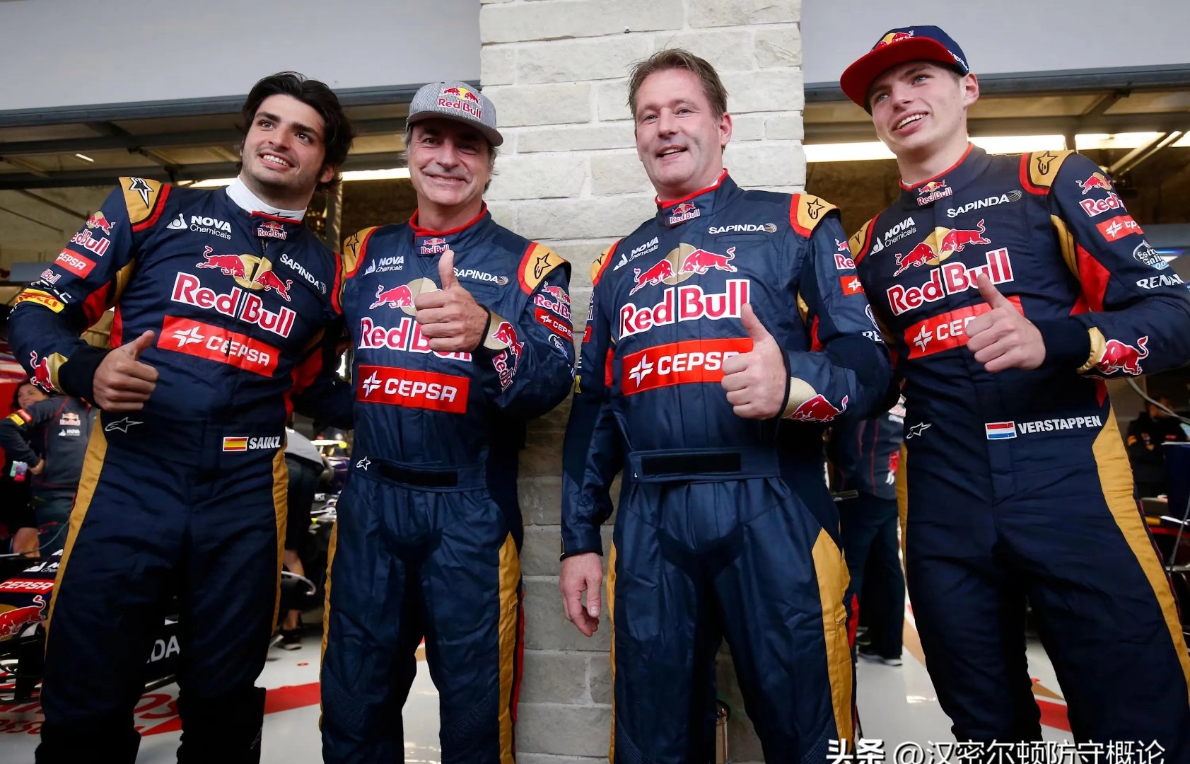 红牛二队碾压雷诺车队，塞恩斯带队取胜