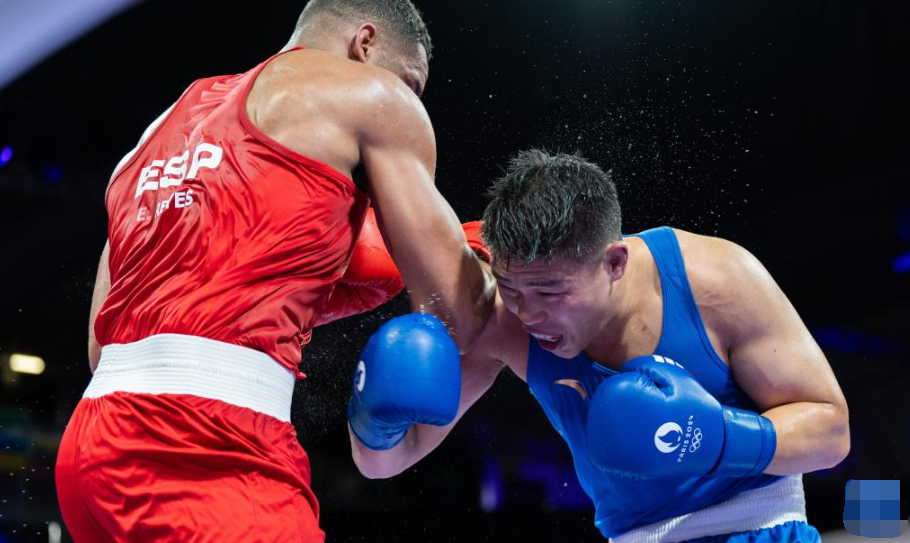 开云下载-拳击比赛激战！中国选手惊险获胜！