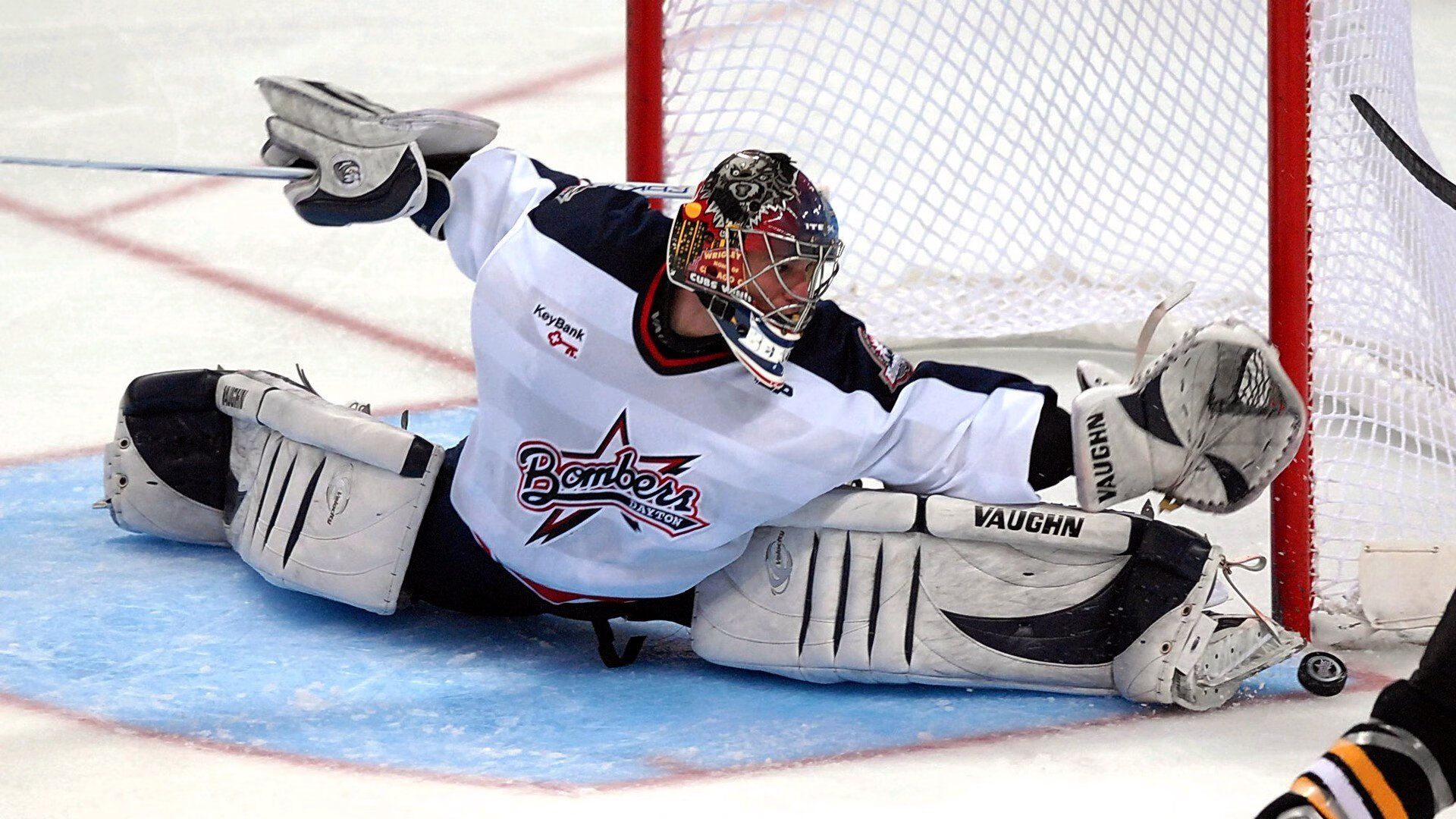 开云体育中国-跨越大洋的篮球传奇，北京掀翻快船，欧文抢七封神